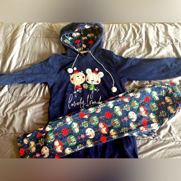 Christmas Pjs - Picture 2 of 2